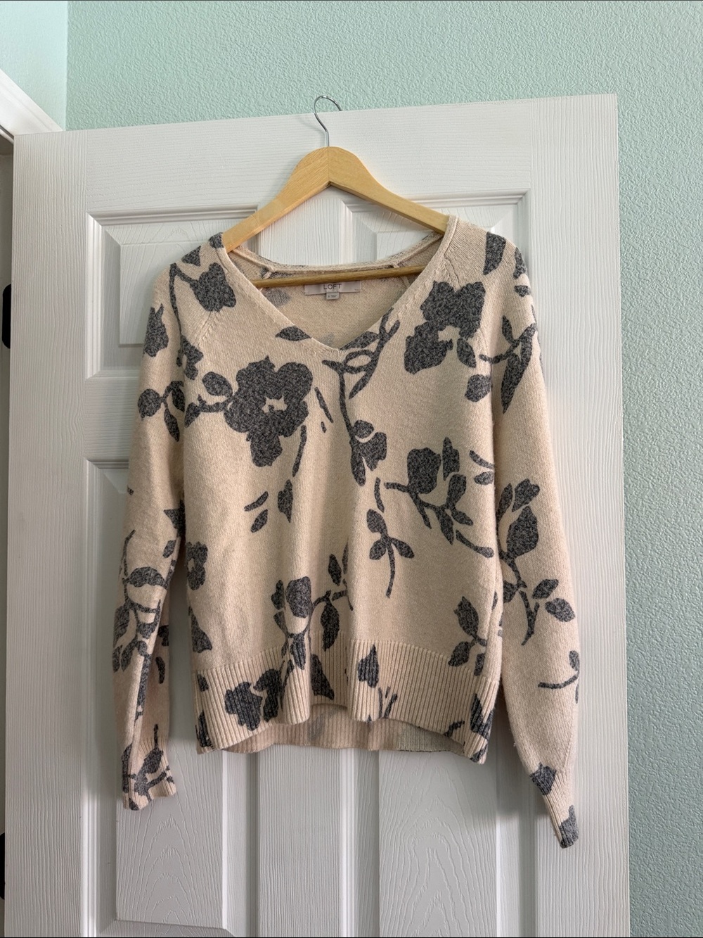 LOFT Cream V-Neck Sweater with Charcoal Floral Pattern